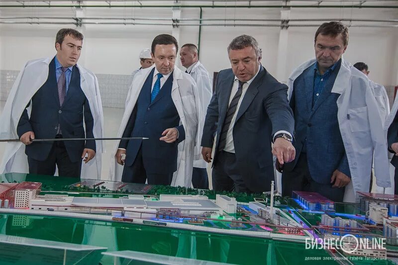 Нэфис косметикс казань. Директор нэфис косметикс. директор нэфис косметикс казань. кузнецов дмитрий николаевич казань нэфис. ген директор нэфис биопродукт.