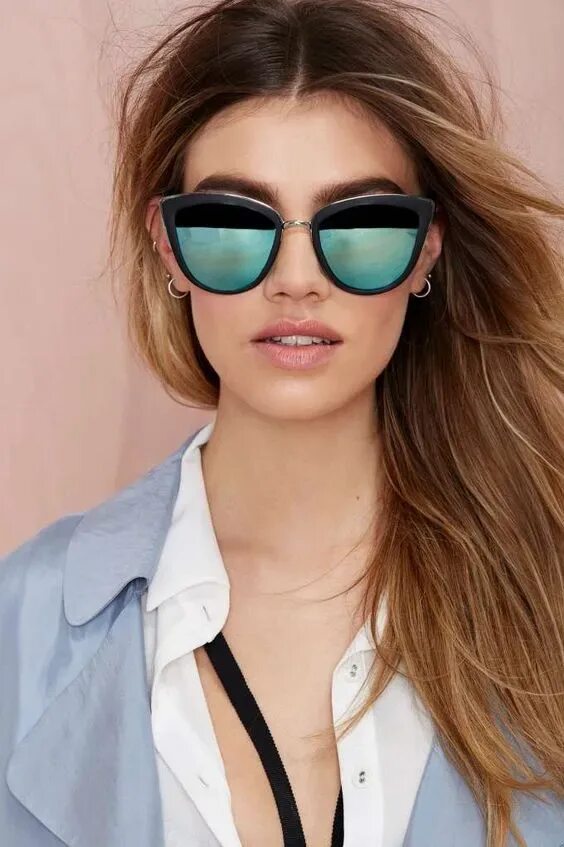 Очки ray ban мода 2022. Ray ban модные очки 2023 женские солнцезащитные. Тренд 2022 очки женские солнцезащитные ray ban. Кошачьи глаза 2023 солнцезащитные очки. Очки солнцезащитные женские тренды 2024 модные фото