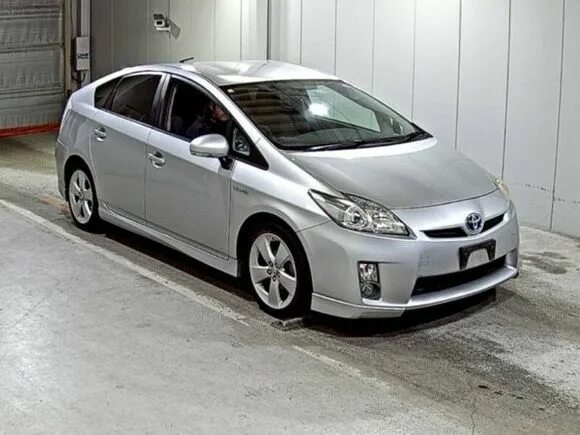 Toyota prius 2015. Toyota prius (zvw30) '2009–2011. Японская тойота приус. Японская тойота приус. Японская тойота приус.