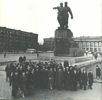 Добровольческий танковый корпус памятники