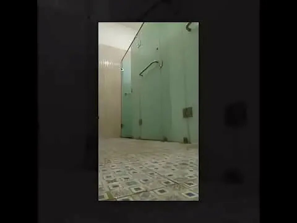 Bocil di wc. Bocil di wc
