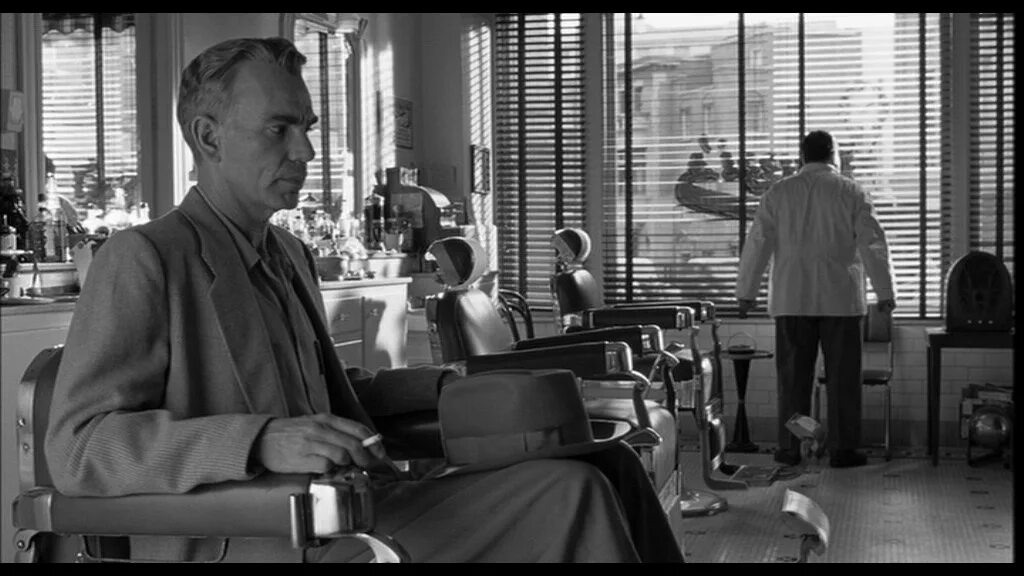 Человек которого не было скарлетт йоханссон. Скучные профессии. Человек, которого не было / the man who wasn't there. Man on work. Мужчина в офисе домашнее.