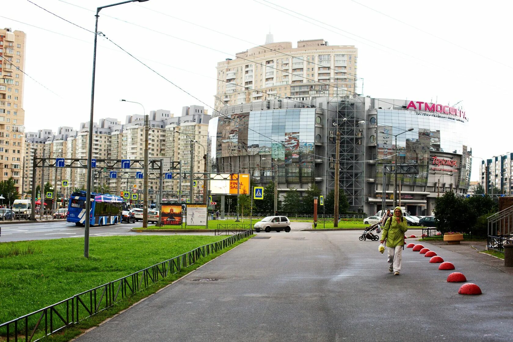 Московская комендантский. Комендантский проспект Санкт-Петербург. Комендантский проспект ТК променад. Комендантская площадь 8 Санкт-Петербург. Петербург Комендантский проспект.