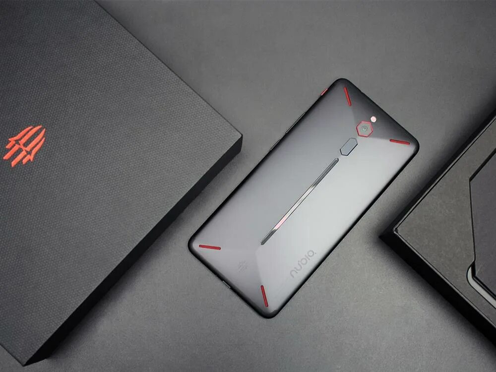 Nubia Red Magic 2. ZTE Shark Нубия. Nubia Red Magic 8 Pro+ белый. Nubia Red Magic стекло.