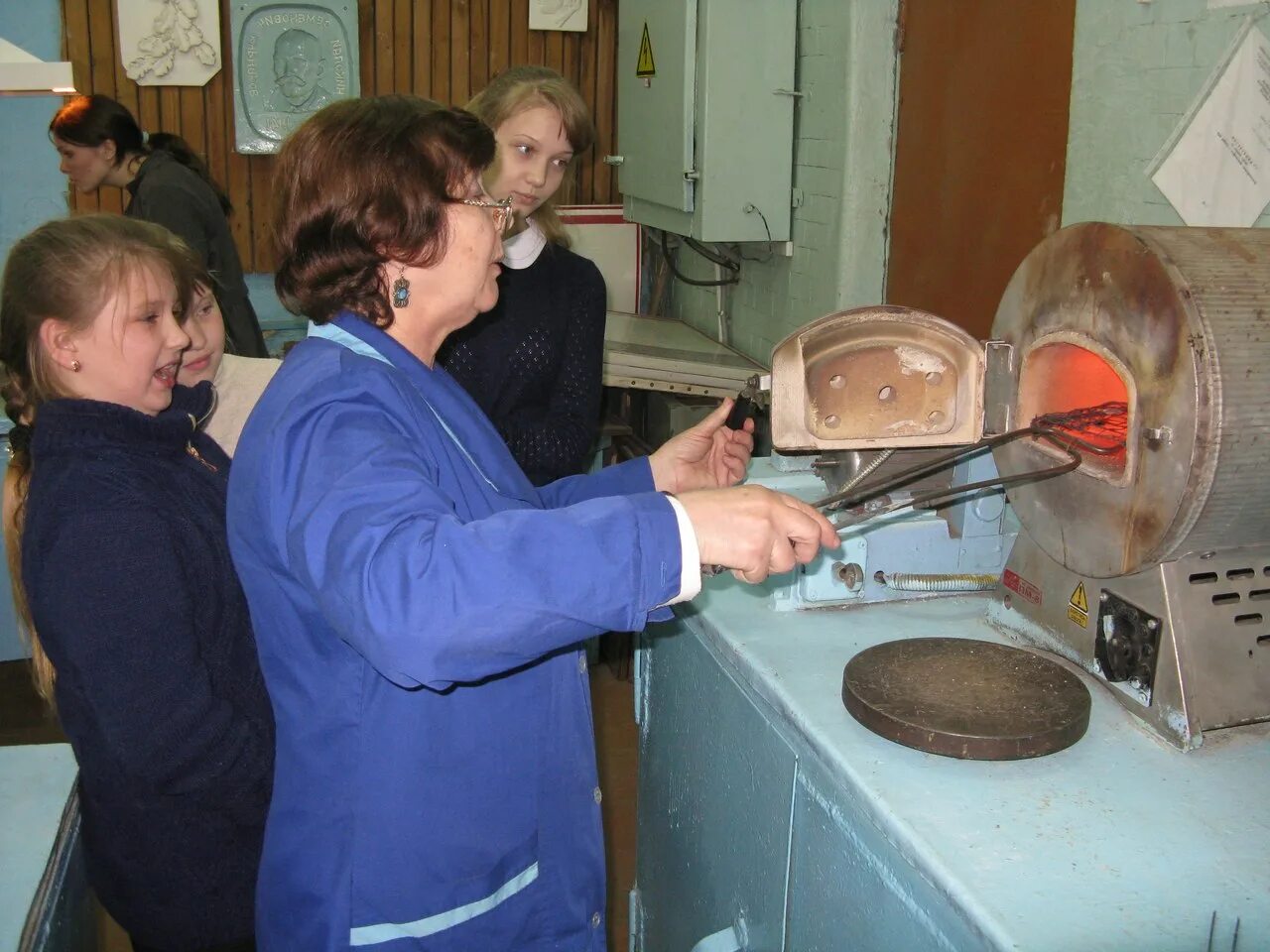 Техникум художественных промыслов. Техникум художественных промыслов. Гбпоу пт нхп рф павлово. Павлово техникум художественных промыслов. Техникум художественных промыслов.