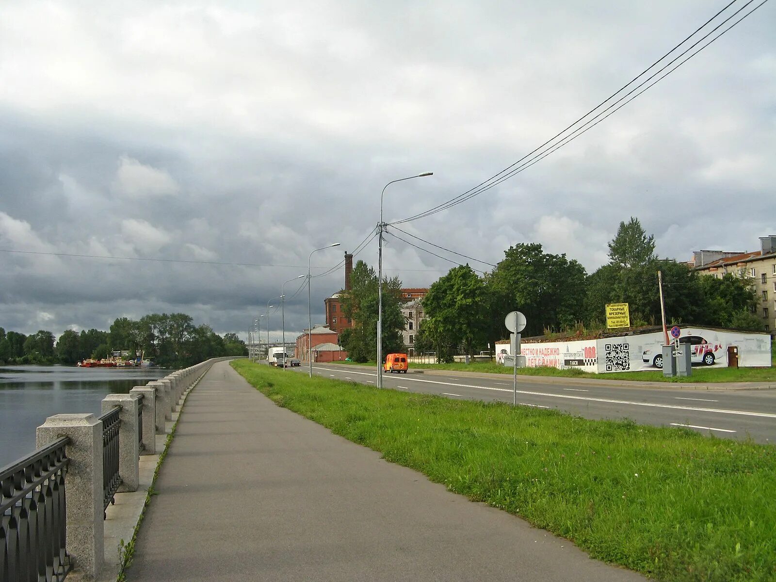 Наб. Набережная реки екатерингофки. Набережная реки екатерингофки панорама улицы. Санкт-петербург, наб. Река екатерингофка спб.