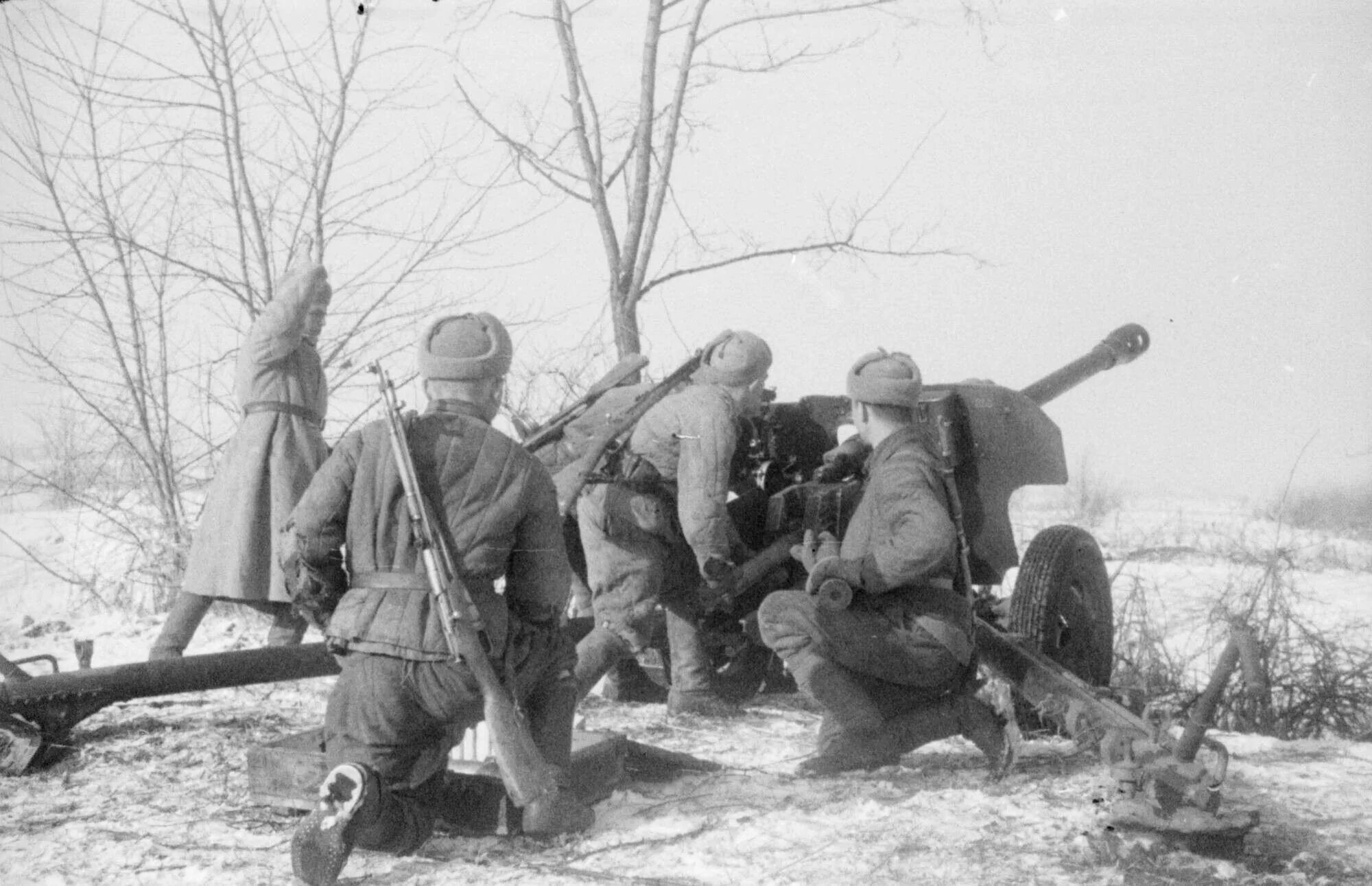 30 августа 1941 года началась ельнинская операция войск резервного. Волоколамское шоссе 1941 год. Переход краснознаменного балтийского флота из таллина в кронштадт. 28 августа 1941 года. 28 августа 1941 года.