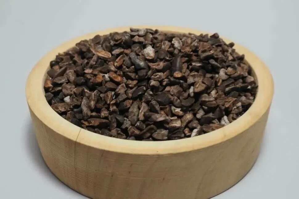 Дробленый шоколад. Какао крупка Callebaut. Какао-крупка 200гр. Какао Бобы крупка. Какао Бобы Каллебаут.