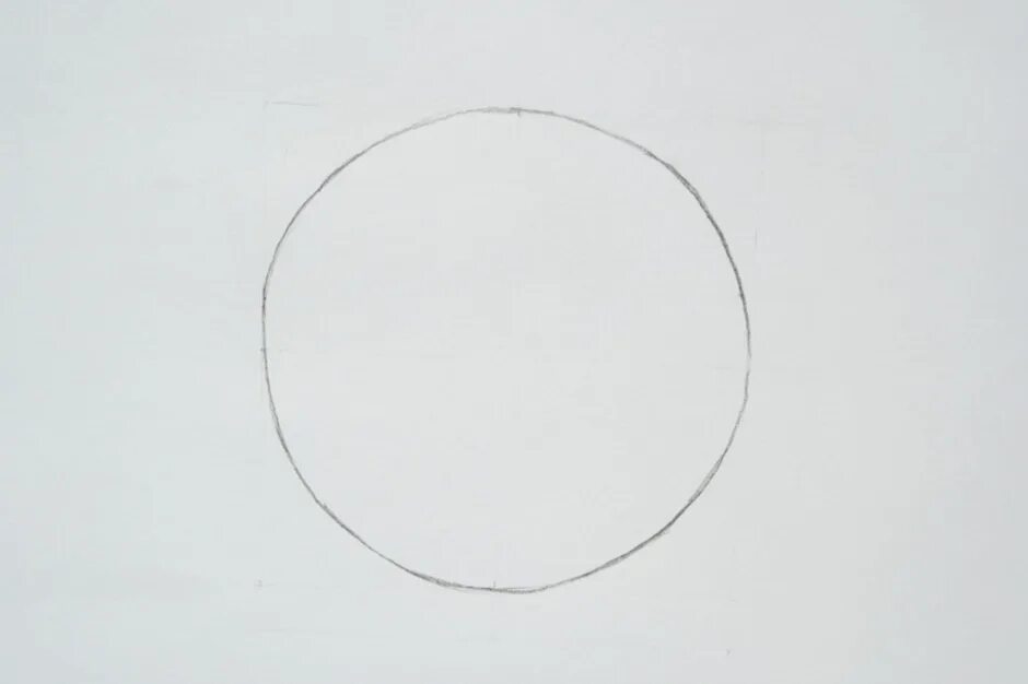 Нарисовать окружность рисунок. Рисование кругами. Круг нарисованный. Ровный круг. Круг карандашом.