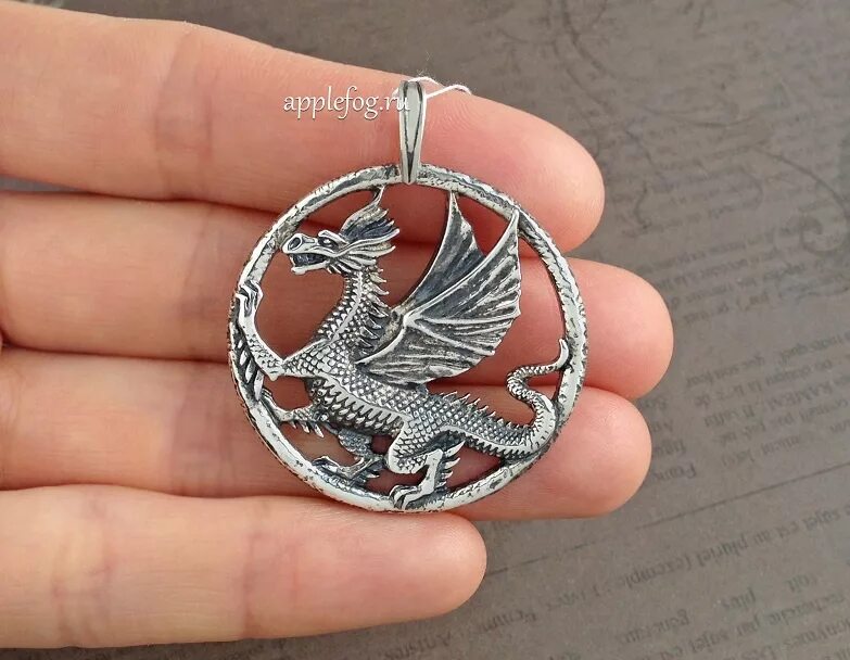 Медаль дракона. Орден дракона подвеска. ордена серебряного дракона. купить медаль с драконом. magicstore где находится орден дракона.