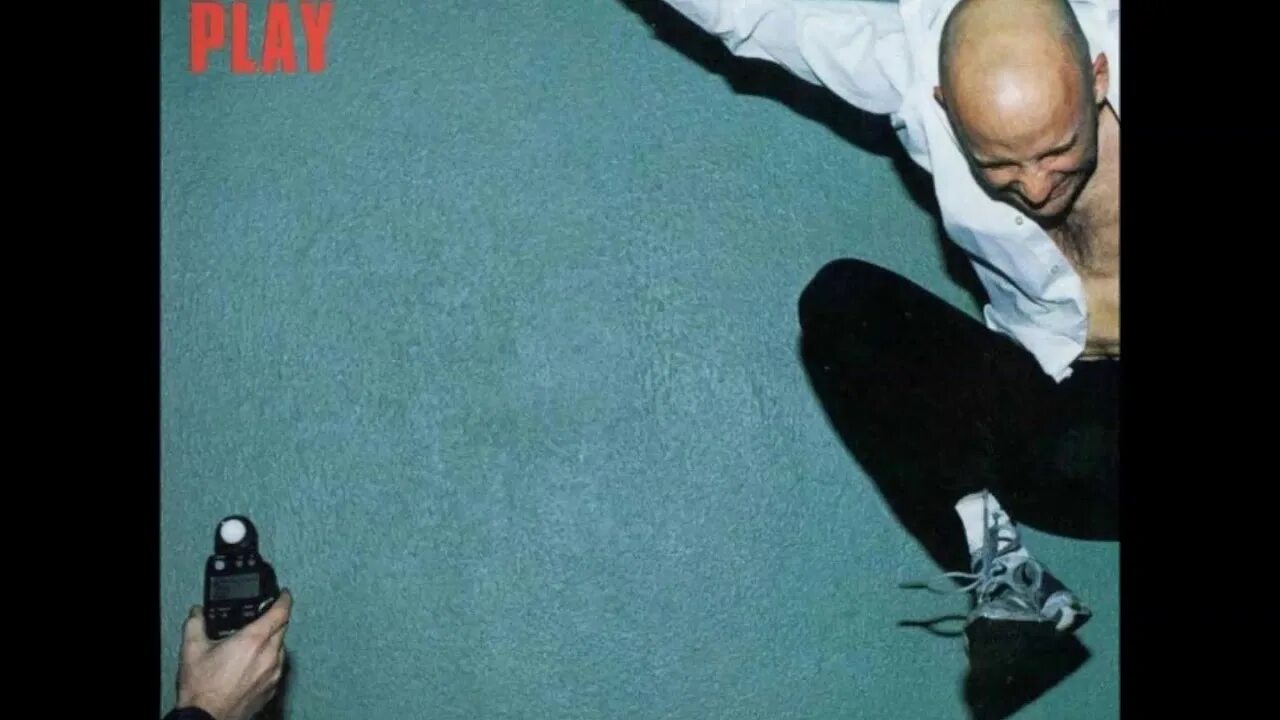 Moby trouble so. Moby 1999. moby play альбом.