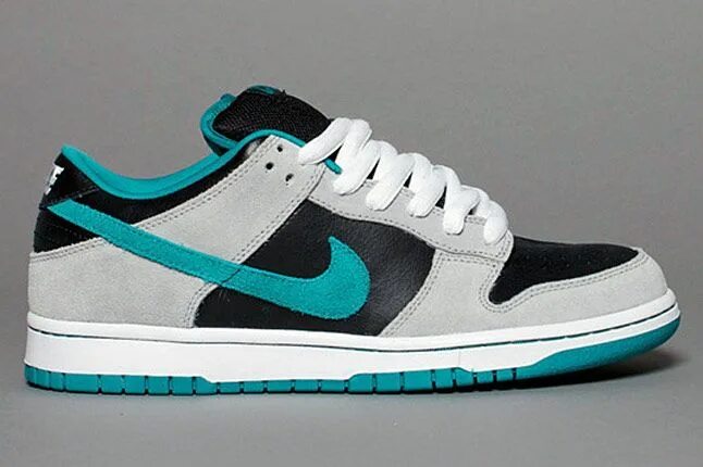 Chrome dunks
