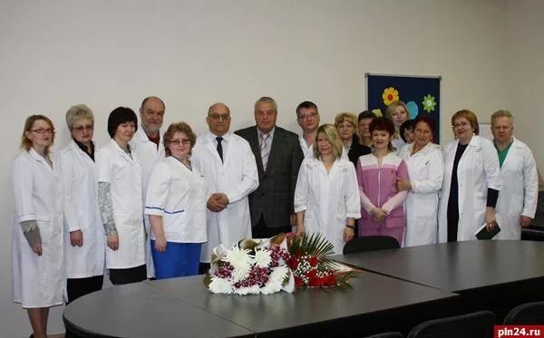 Сотрудники наркологического. Сотрудники тульский областной наркологический диспансер. главврач наркодиспансера. стерлитамакский наркологический диспансер.
