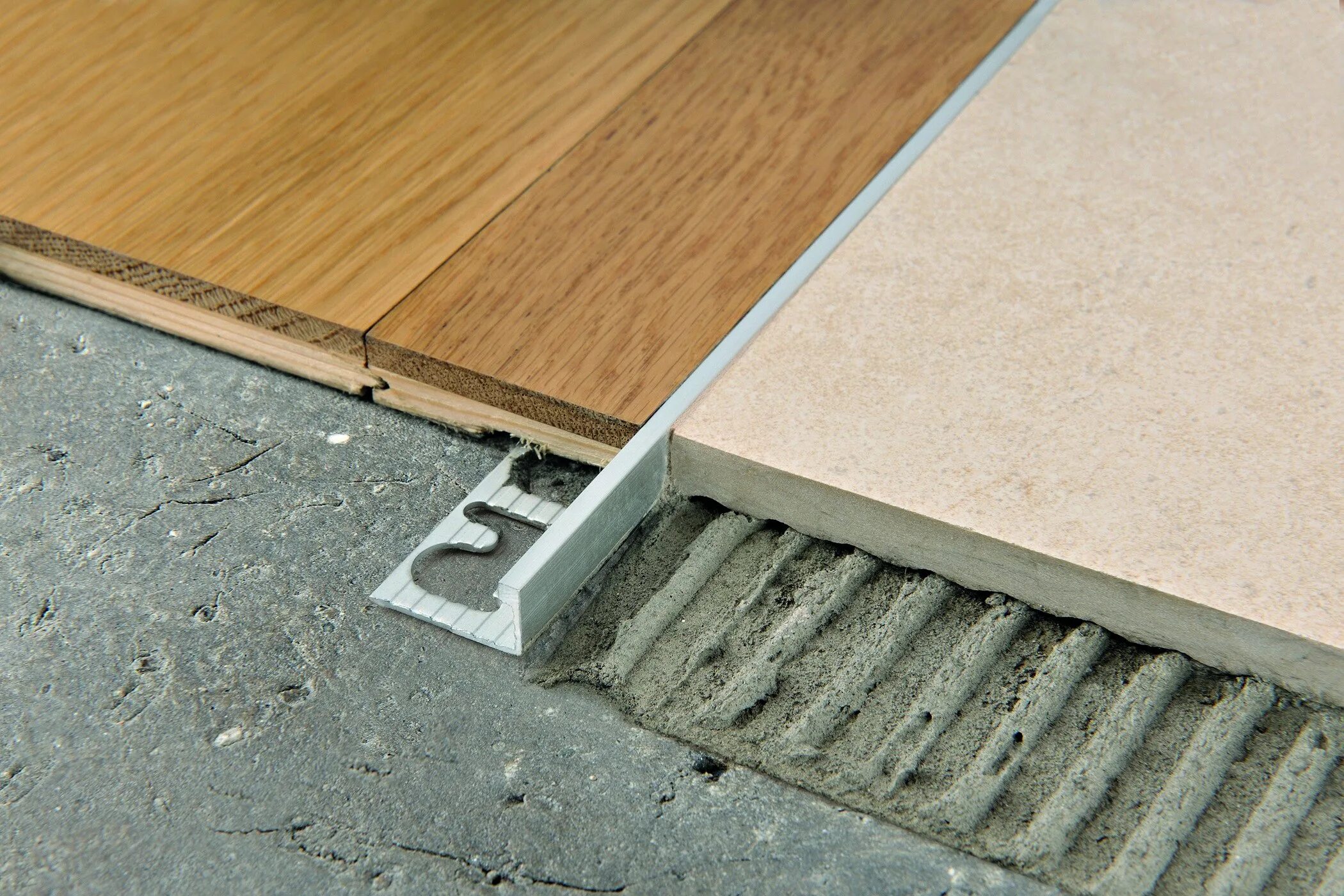 Профиль для плитки cezar. Латунный профиль прогресс профилес. Порог для пола алюминиевый terminal pin. Закладной стыковочный профиль алюминиевый. Алюм.