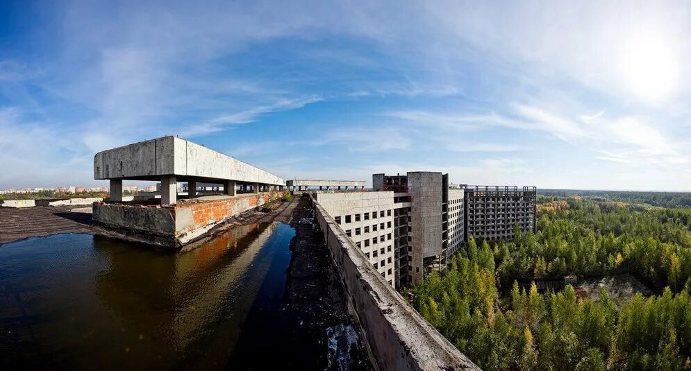 Заброшенные неохраняемые здания в Москве. Заброшенный госпиталь КГБ. Заброшенные здания Медвежьи озера. Заброшенные объекты Подмосковья. 30 закрытых городов