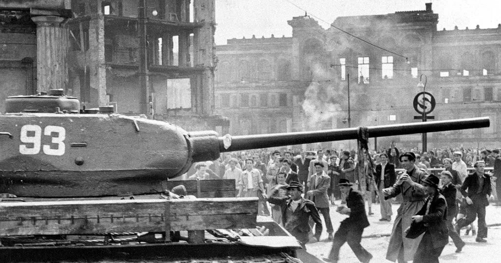 Выступление в гдр 1953. Восстание в берлине 17 июня 1953 г.. восстание в гдр 1953. 1953 год берлин. события 17 июня 1953 года в гдр.