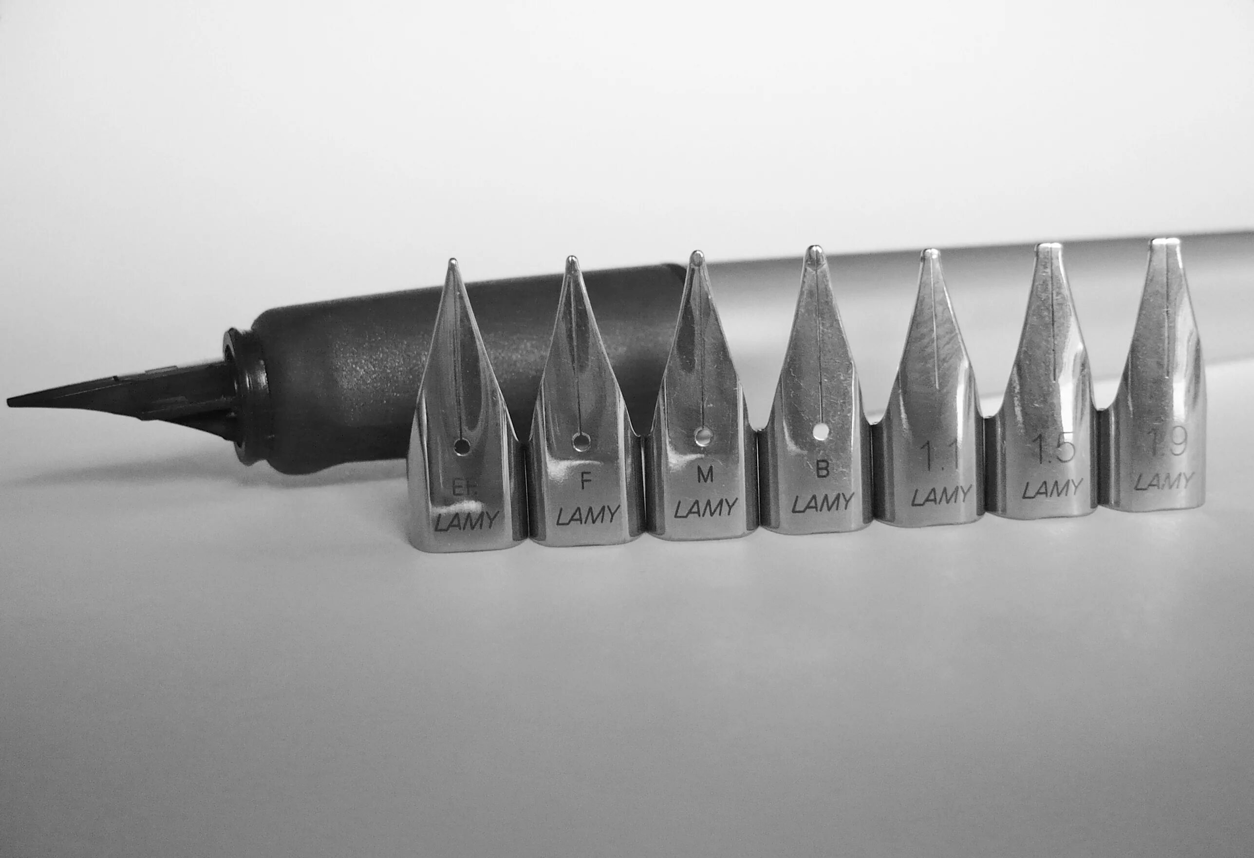Lamy перо толщина z50 lh. Сменные перья лами. Щуп-пинцет для smd компонентов, bc55-20250. Lamy ef толщина. Lamy перо золотое.