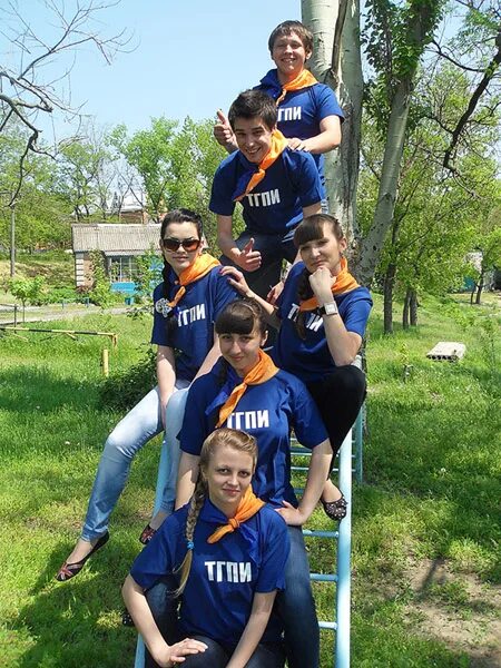 детский лагерь алые паруса тюмень. парус вожатые. лагерь парус. вдц океан вожатые. парус вожатые.