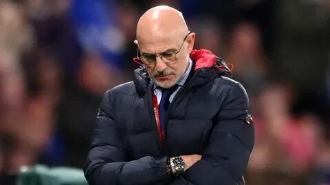 Тренер сборной Испании - о решении "Реала" пропустить церемонию &...