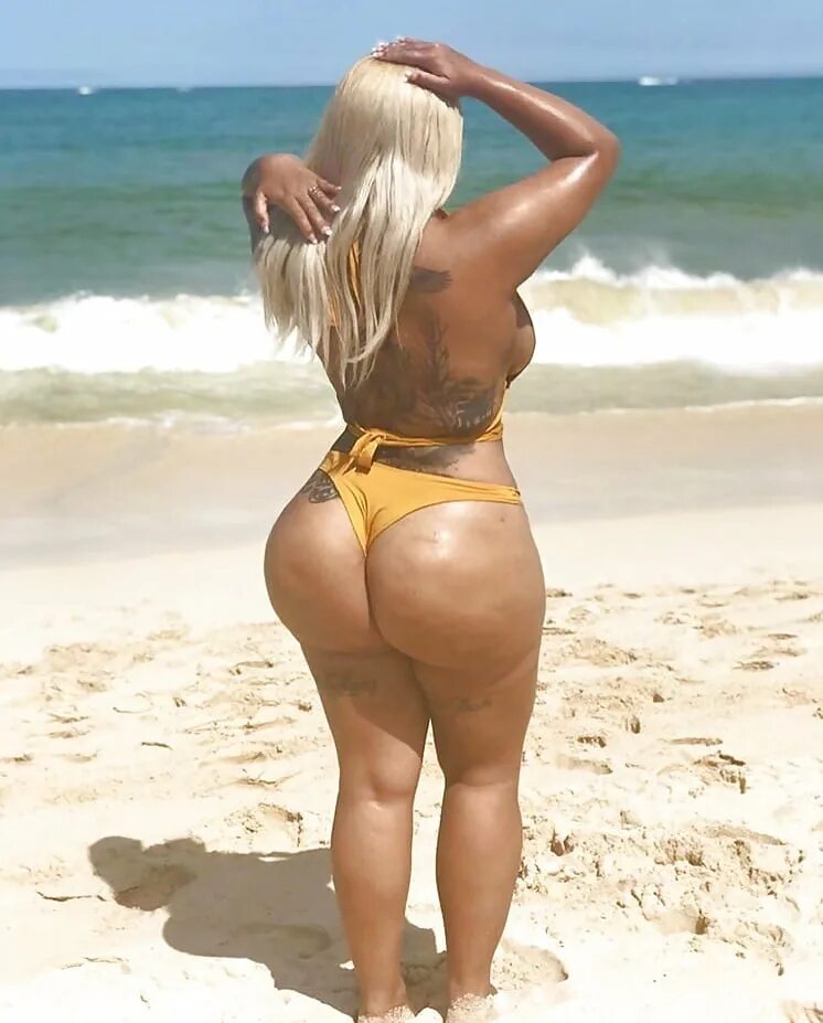 Ciera rogers. софия андерсон биг асс. Ciera rogers 2019. Mandy muse в платье попа. виктория абрахам биг асс голайа.