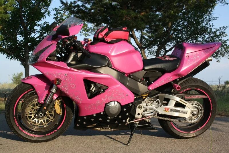 Honda 954. Honda cbr954rr Pink. Хонда 954. Honda CBR 954 RR. Слайдер Honda 954 RR.