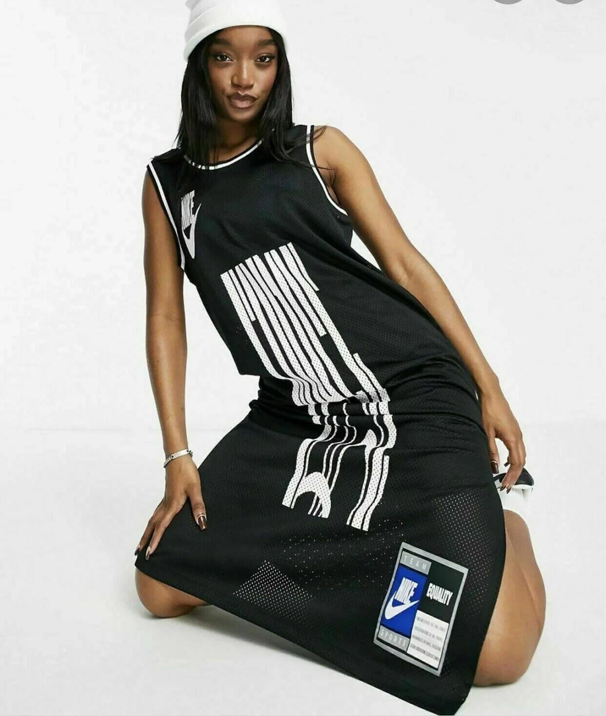 Платье найк. Платье Nike Sportswear. Платье найк черное. Платье найк женское. Платье футболка Nike.