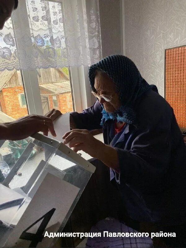 оборудование в отделении переливания крови. отделение огкусзн по новомалыклинскому району. детский сад бригантина боровск. референдум в донецке 2014. уик 27.