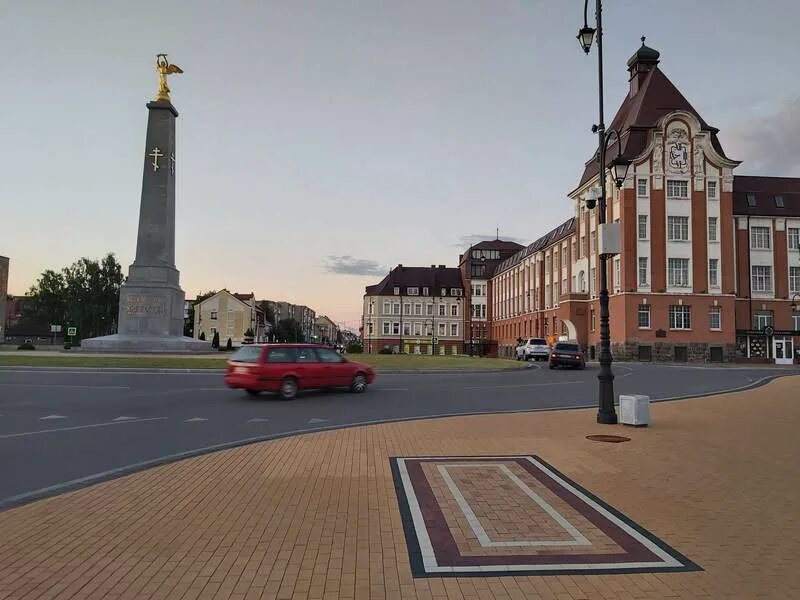 Погода в гусеве калининградской на 14. Площадь Гусева Калининградской области. Новая площадь в Гусеве Калининградской области. Гусев (город). Центральная площадь Гусев Калининградская область.