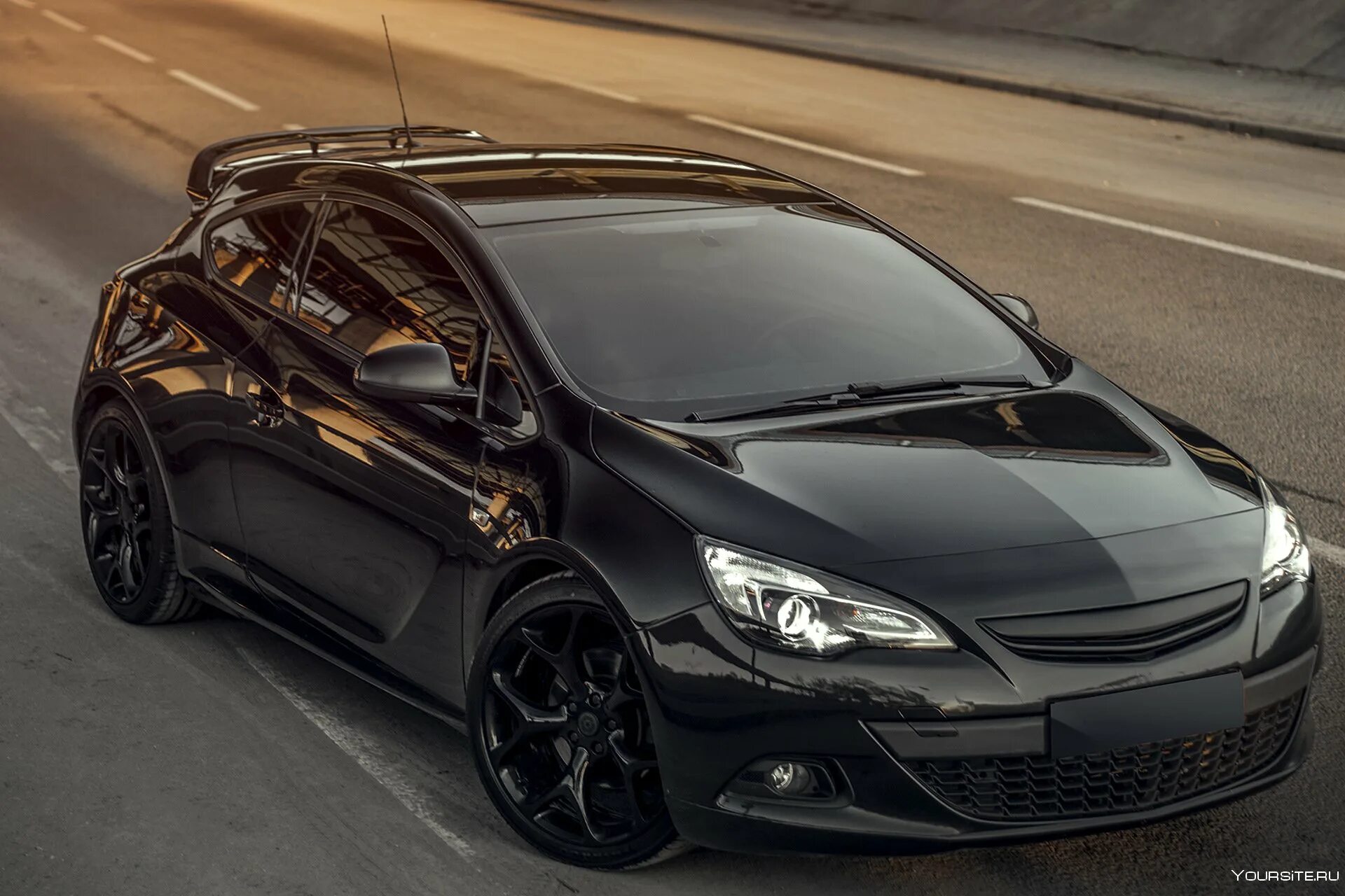 Opel Astra GTC 2014. Opel Astra GTC 1.4. Opel Astra GTC 2015. Opel Astra GTC черный. J tuning