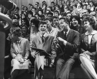 On this day in history, August 5, 1957, 'American Bandstand' makes national debu