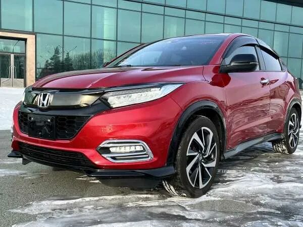 Купить везел во владивостоке. Honda Vezel 1 расцветки. Хонда Везел 22г. Хонда Везел 2014 г красная. Хонда Везел вишневый.