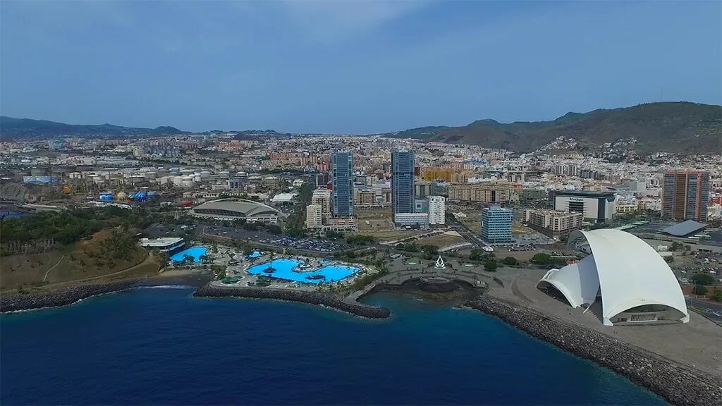 Santa cruz tenerife. Тенерифе санта крус. Тенерифе санта крус. Santa cruz tenerife. Санта круз де тенерифе.