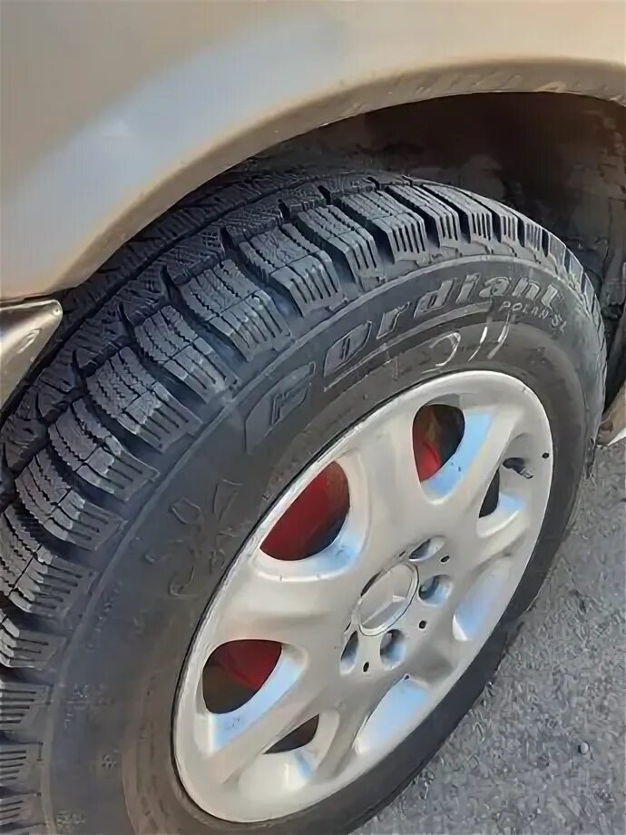 Колеса автомобиля на продают. Колеса автомобиля на продают. Авто караганда колесо. Колёса kz алматы. Авто караганда колесо.
