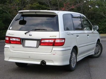 Nissan u30