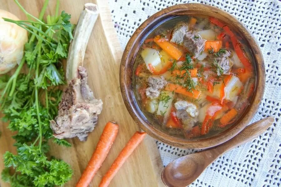 Шурпа из свинины в мультиварке. Резо шурпа. патыр шурпа. шурпа из баранины. шурпа татарская.