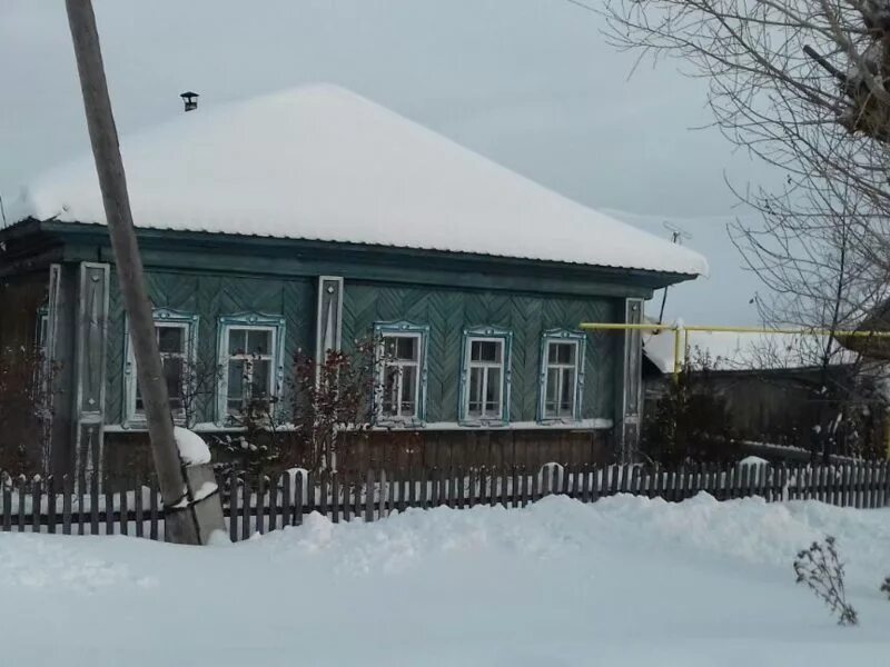 Барахолка михайловск свердловской. Михайловск Нижнесергинский район. Михайловский пруд Нижнесергинский район. Михайловск Свердловская область Нижнесергинский район. Дом в Свердловской области.