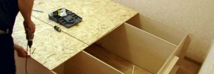 Задняя стенка двп. Zanussi fe 1002 бак барабан. Замена вентилятора холодильника lg. Замена задней стенки. Шкаф из фанеры каркас.