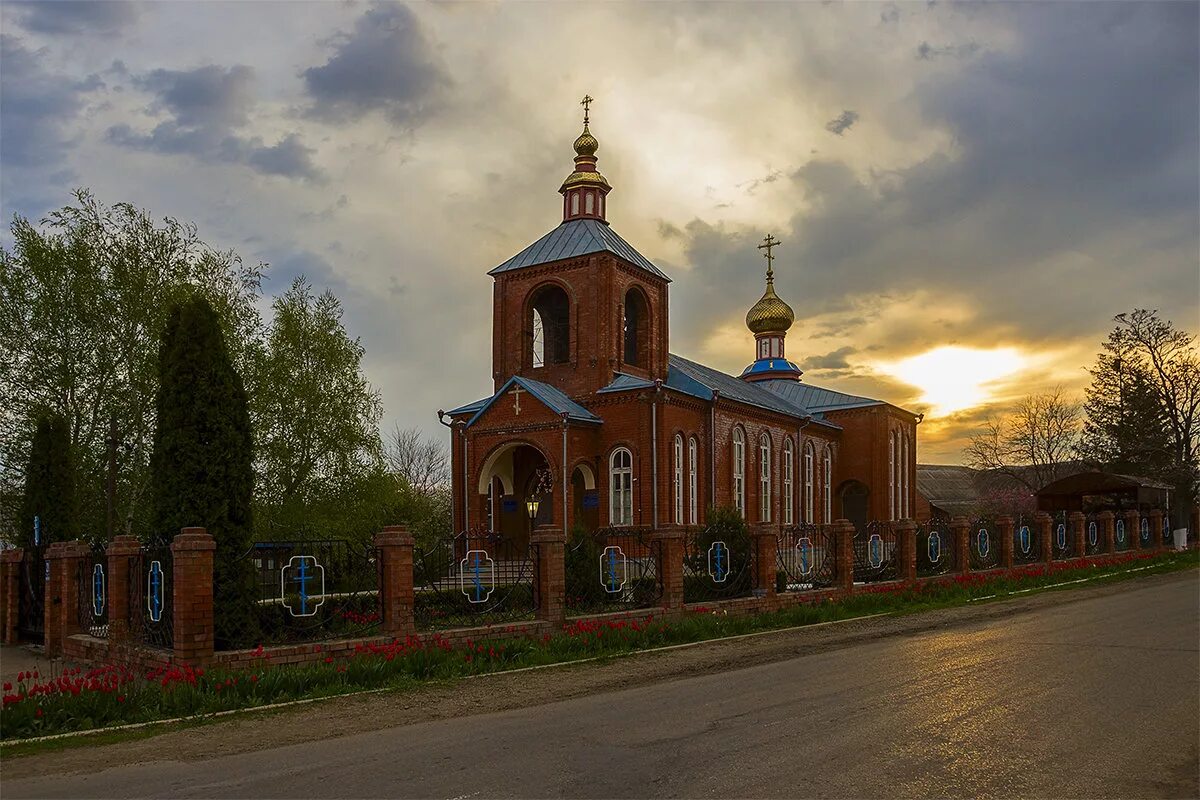 Село Успенское Краснодарский край. Успенская Церковь село Успенское Краснодарский край. Село Успенское Успенского района Краснодарского края. Коноково Краснодарский край Успенский район.