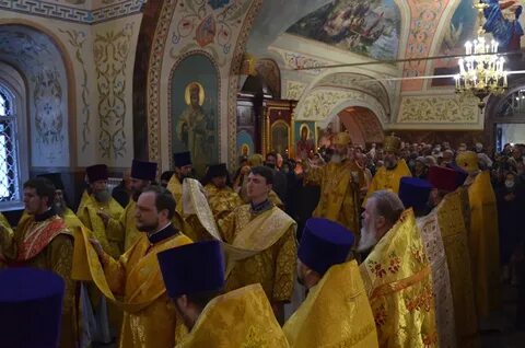 Знаменская служба