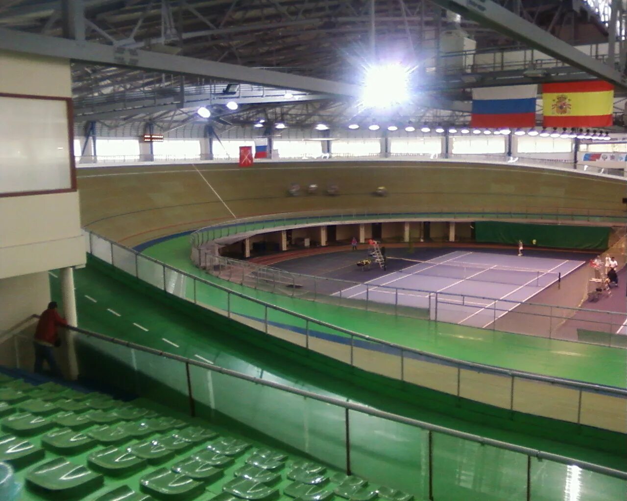 велотрек санкт-петербург крестовский. паралимпийские игры 2021 велоспорт. велотрек бадминтон омск.