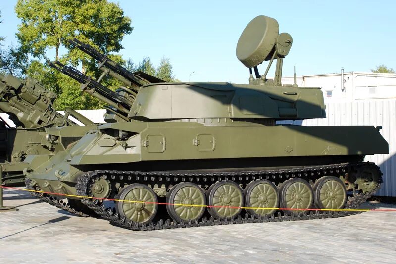 Зенитная установка зсу. Зсу-23-4 шилка. зсу-23-4 «ши́лка». шилка зсу. зенитка шилка.