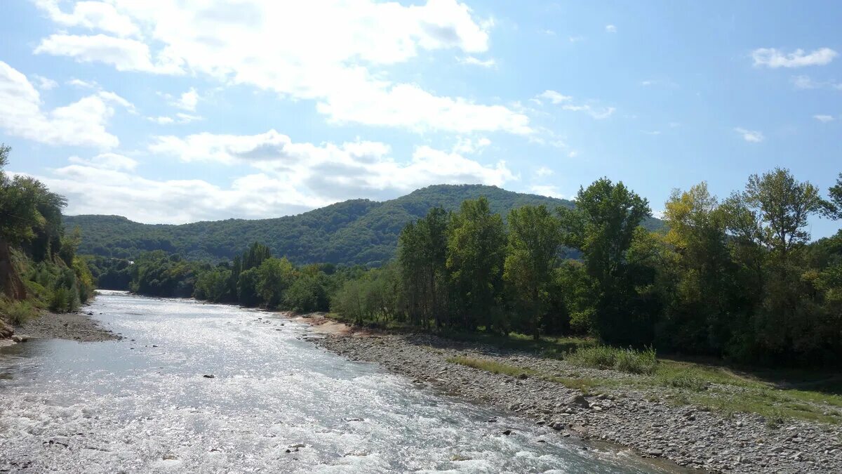 Каменномостский рыбалка река белая. Мужской монастырь в адыгее в каменномостском. Погода в каменномостском кбр. Каменномостский кабардино-балкария. Каменномостское озеро кбр.