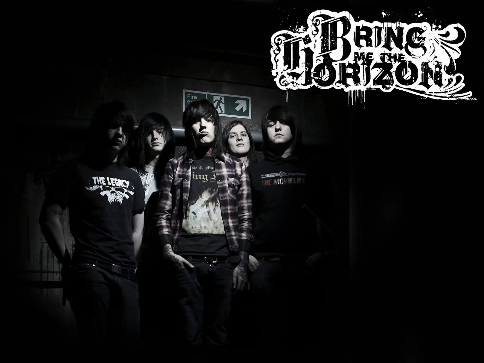 Bmth логотип. Bring me the Horizon обои. Bring me the Horizon концерт. Kingslayer bring me the Horizon. Bring mp3