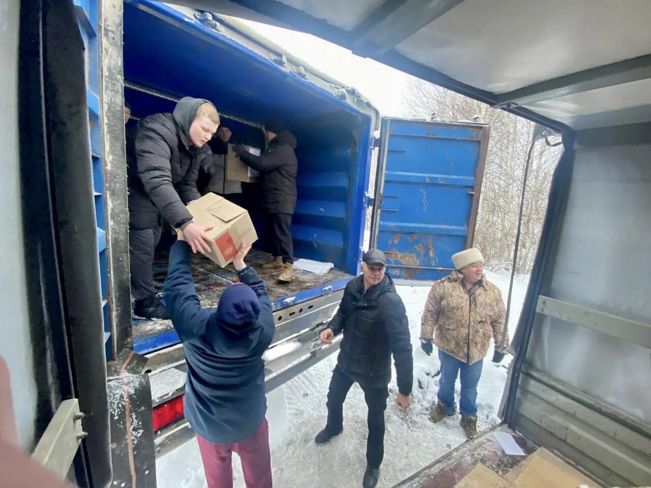 Седьмая Экспедиция на Донбасс. Колонна фур Новогодняя Волжанка. Гуманитарный груз фото. Авария в Челябинской области 18 декабря. Седьмая экспедиция