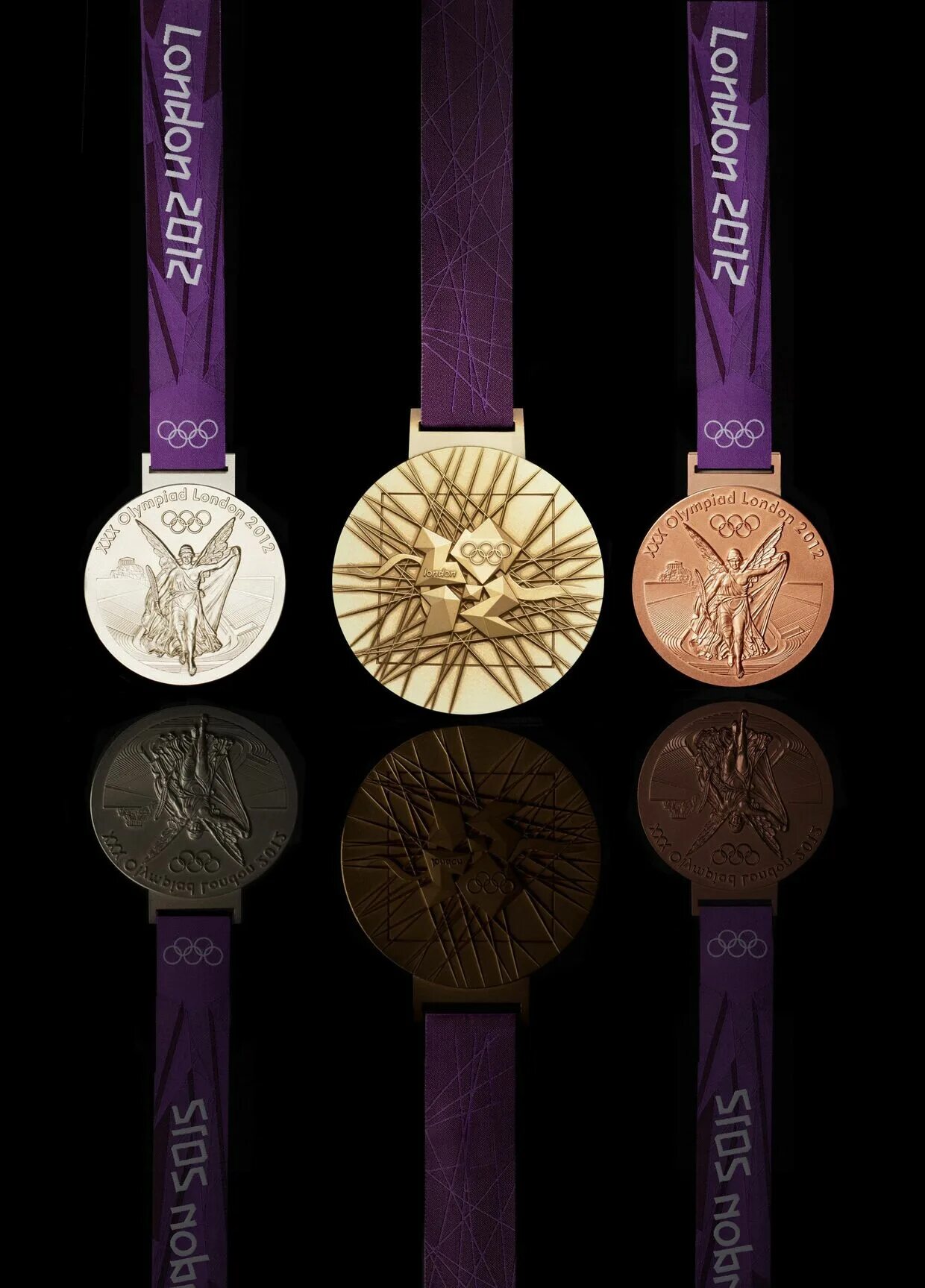 Medal 2012. Олимпийская медаль Лондон 2012. Медали Олимпийских игр 2012. Медали олимпиады 2012 Лондон. Золотая медаль Олимпийских игр 2012.