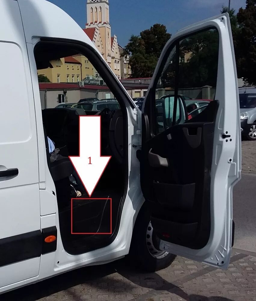 Транзит вин номер. Рено мастер 2014. VIN Ford Transit 2019. Renault Master 3 VIN. Ford Transit 2016 VIN.