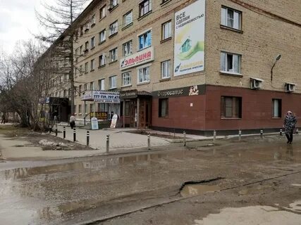 Космонавтов 5 2