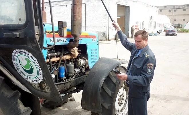 Техосмотр самоходной техники в Гостехнадзоре. Гостехнадзор регистрация самоходной техники. Техосмотр тракторов. Техосмотр трактора в Гостехнадзоре.