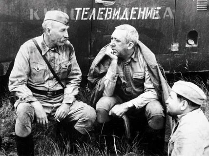 Они снимали за родину