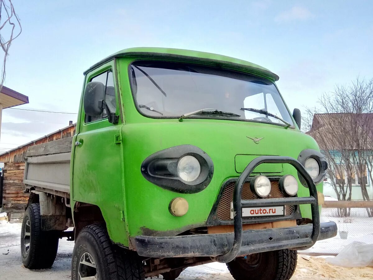 Дром грузовик уаз. УАЗ 3303 зеленый. УАЗ 3303 бортовой. УАЗ грузовой 3303 самосвал. УАЗ 3303 зеленый бортовой.